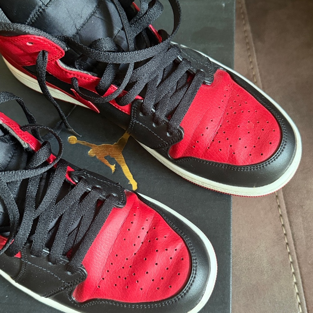 Nike Air Jordan I mid size - Picture 7 of 8